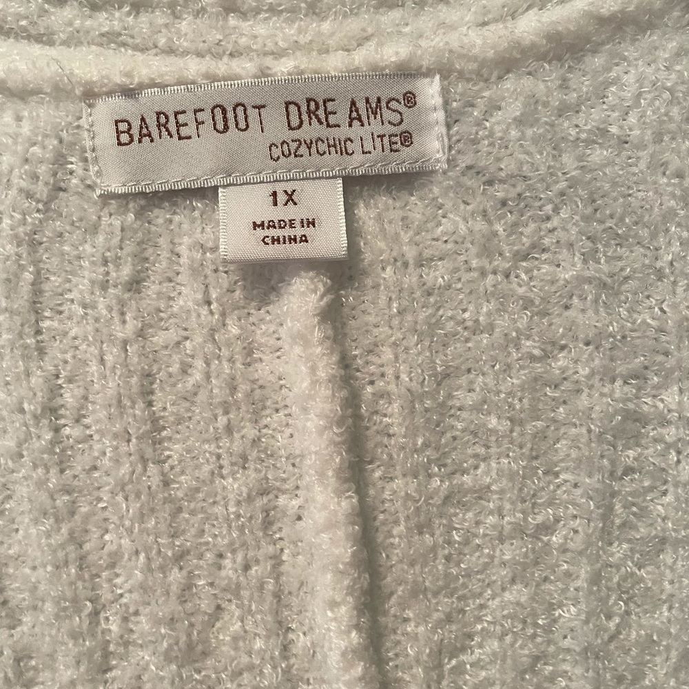 BarefootDreams 2 piece Wore once